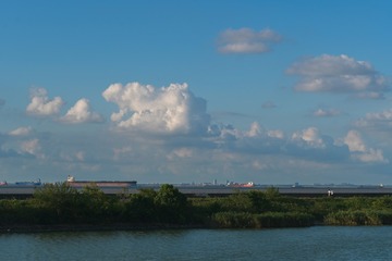 6B5F4174-0A0B-43E7-9C9C-9649741999ED/L0/001