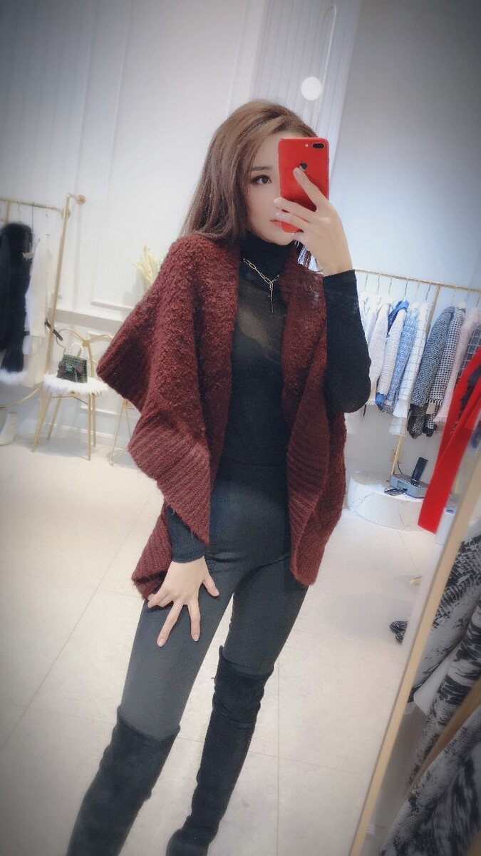 女孩頭發(fā)短可以用什么方式減少?