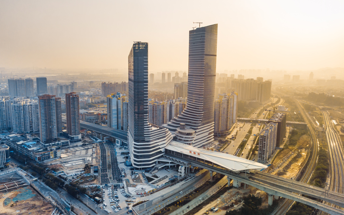 新塘南站这里是我的家乡,广州东部枢纽,日新月异,大有可期.