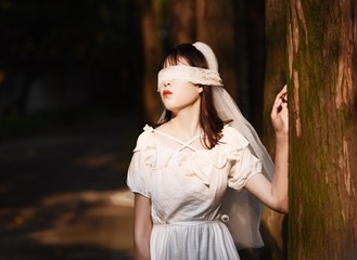 001