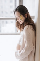 001