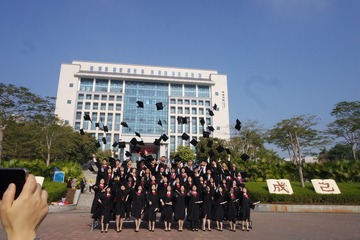 1405018