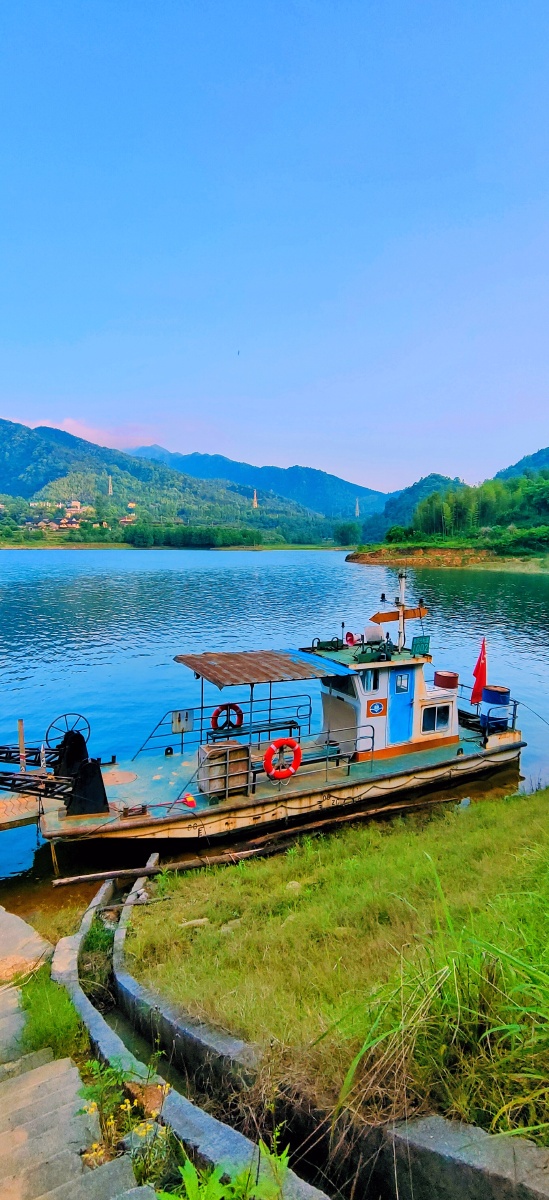 拍摄时间2021年4月22号下午400拍摄地点湖南省郴州市资兴市回龙山风景