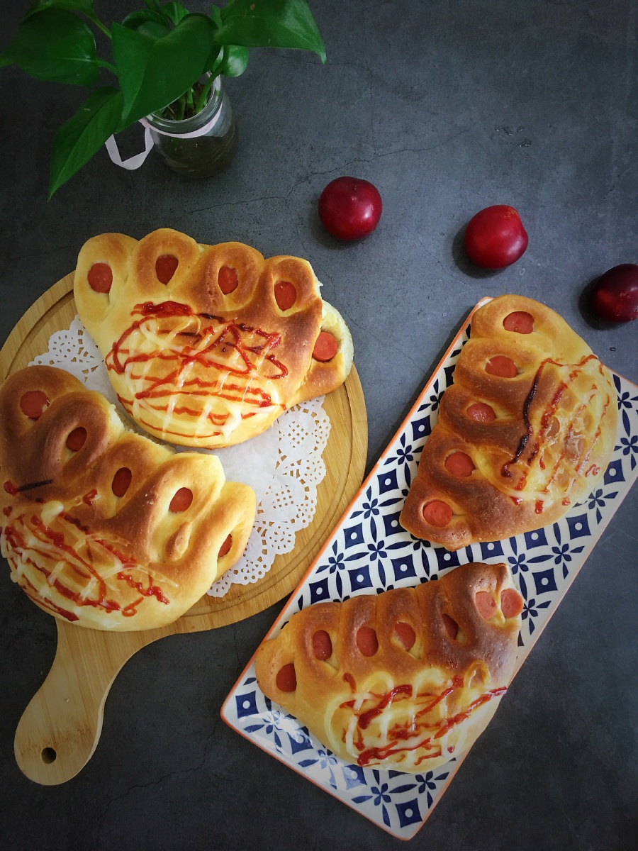 自己烤的熊掌面包,也太香啦吧