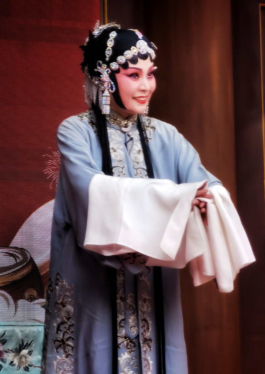 虎年春节看戏青衣