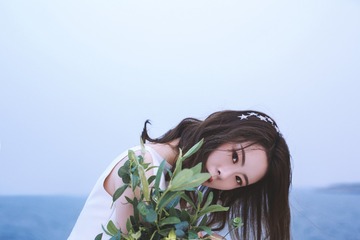 001