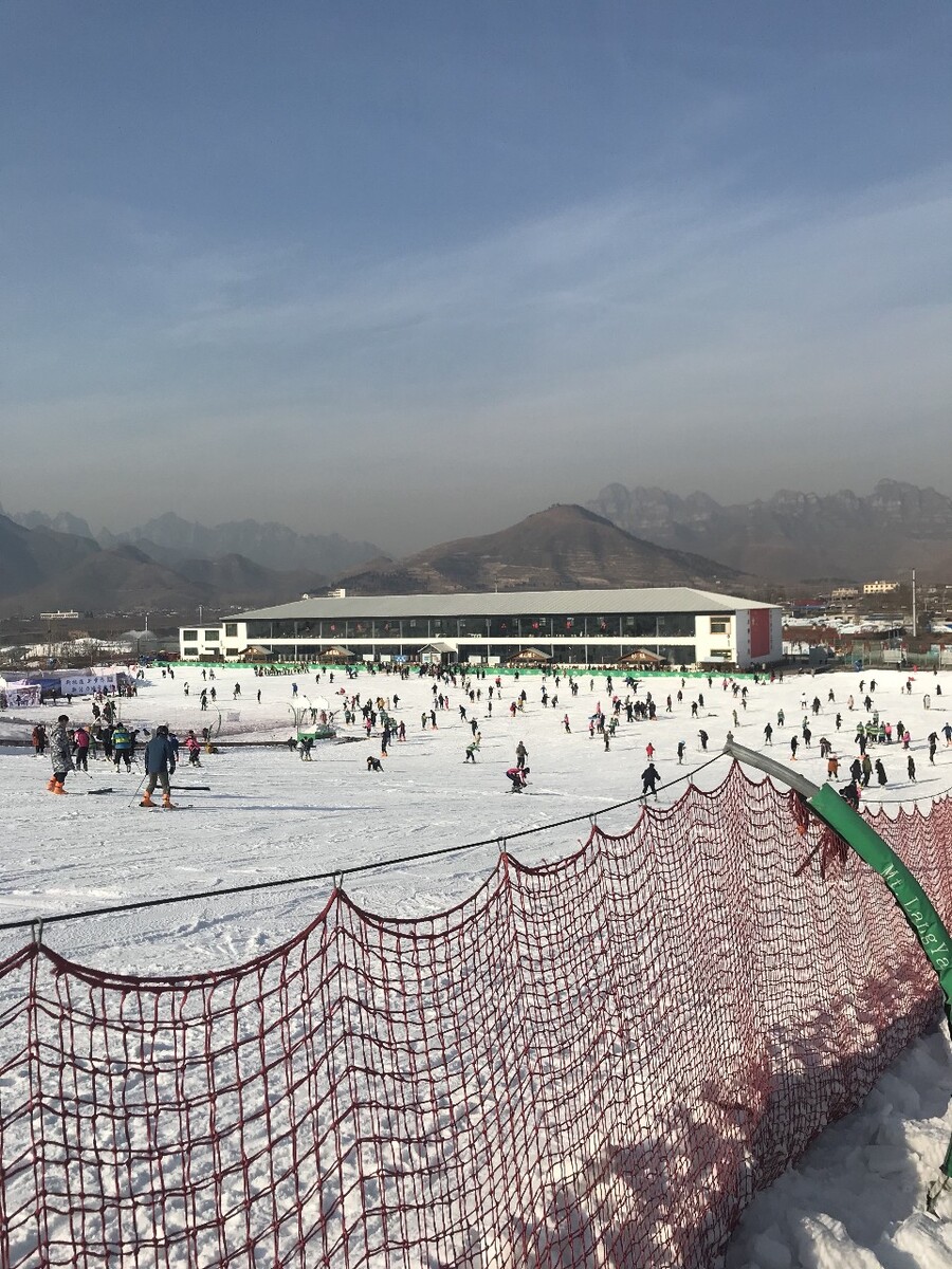 国内有室内滑雪场么