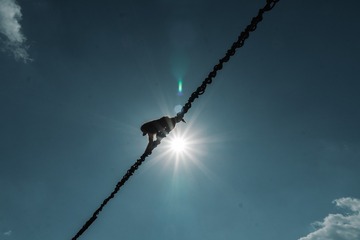 28998