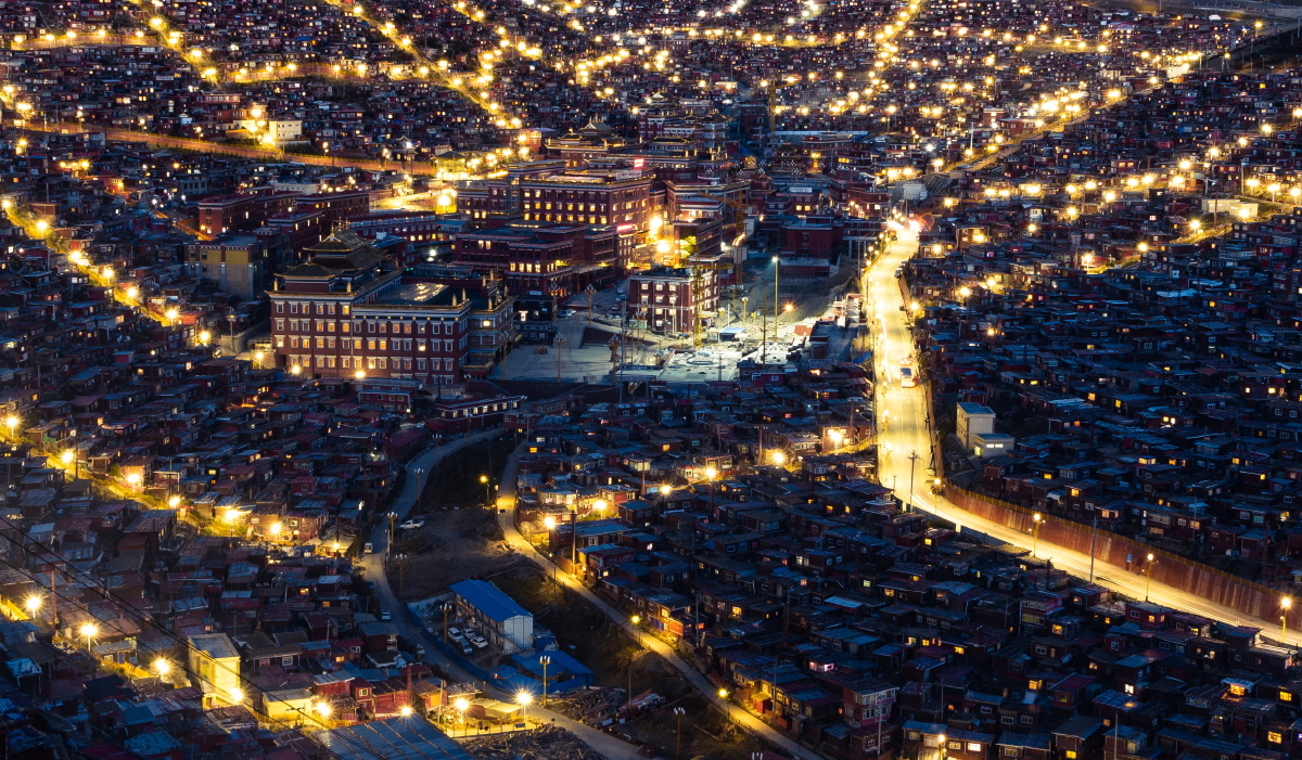 色达佛学院夜景灯火风光 - 梦田农夫ever - 图虫