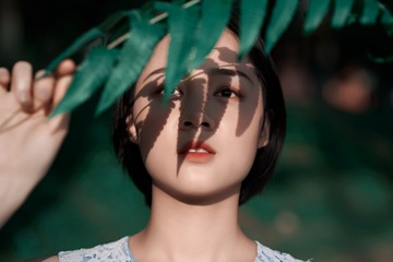 001