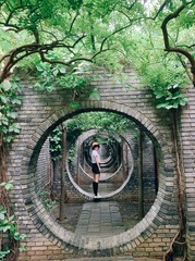 001