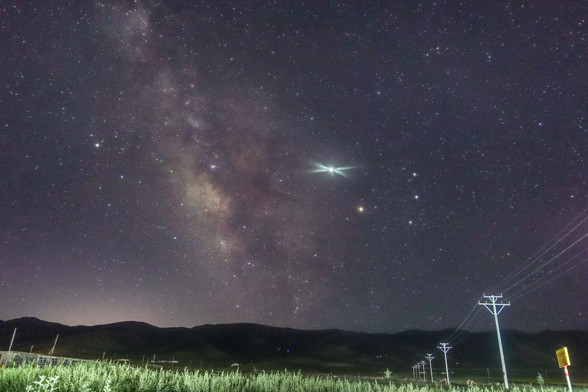 青海湖震撼的星空银河 - starry_z - 图虫