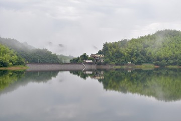 5A56D796-2BD8-47EF-BA6B-C0F4793A5CA5/L0/001