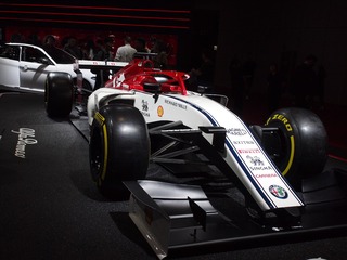 957875