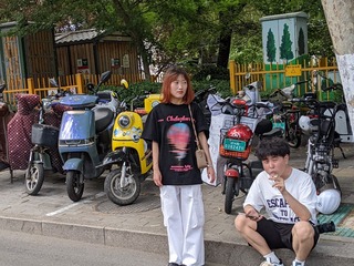 PXL_20230618_060420671