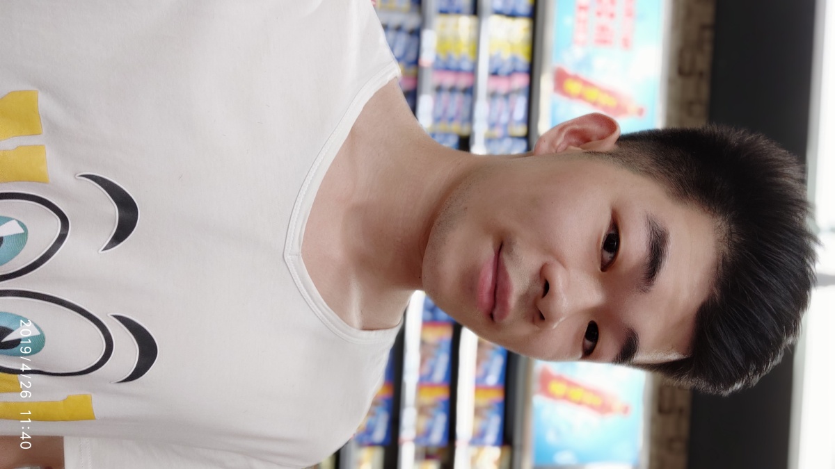 原来她不够爱我