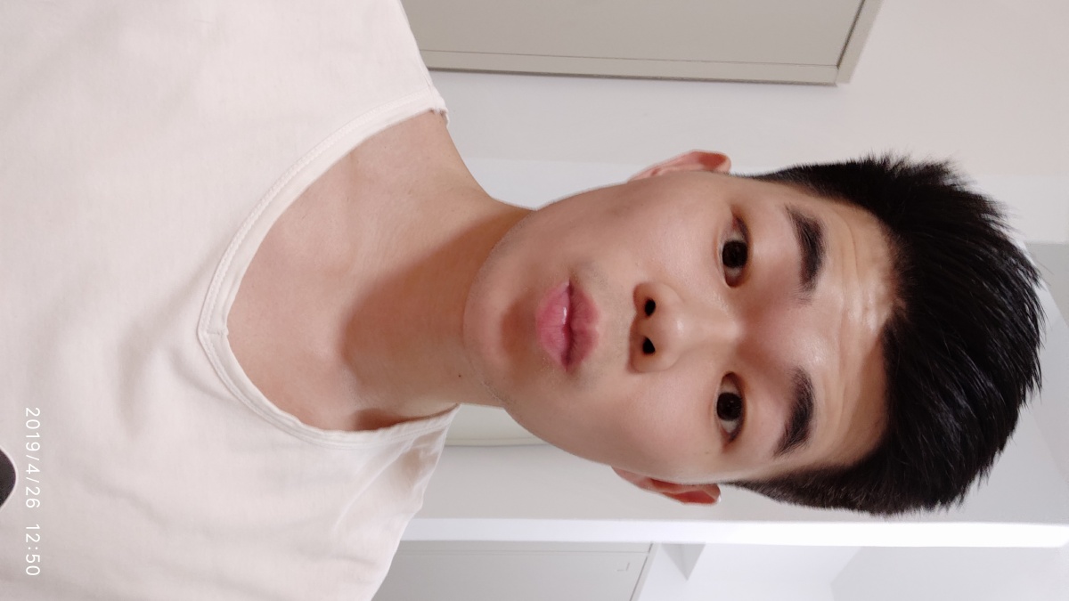 原来她不够爱我