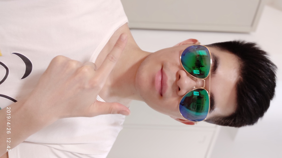 原来她不够爱我