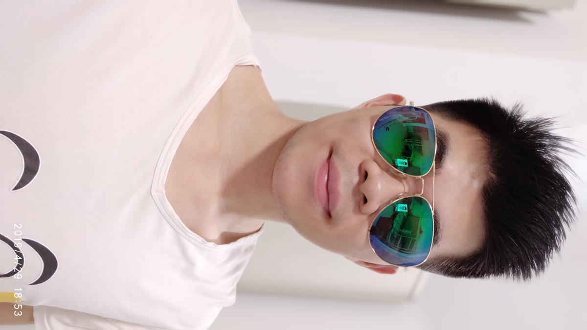 原来她不够爱我