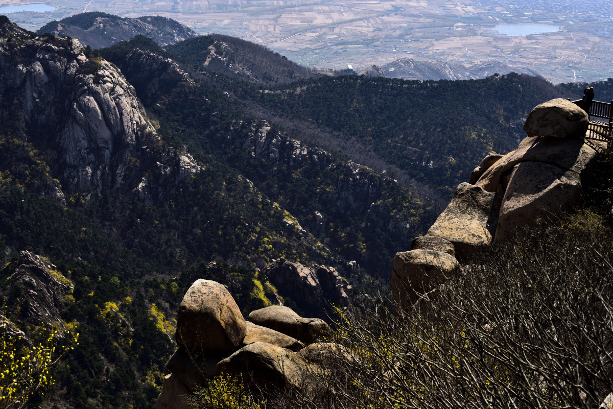 大山岩岩 大川绵延 山川无恙 人间皆安 - 岳牧 - 图虫