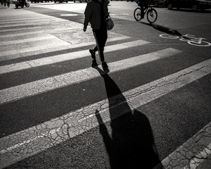 193076