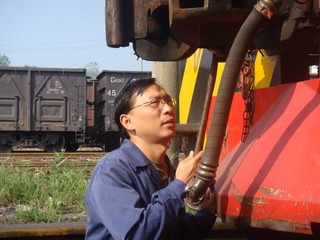 230690