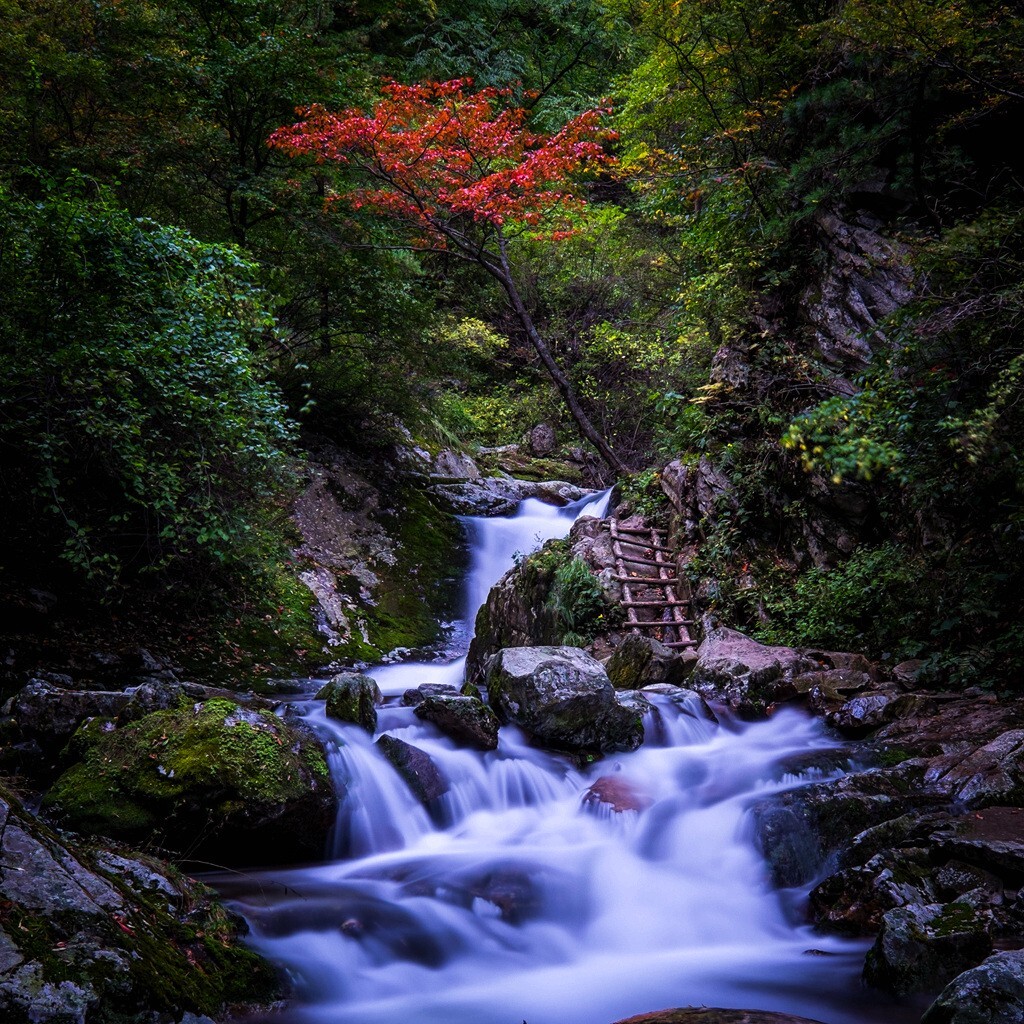 FUJI X-T1 10-24mm镜头,铂锐Progrey IR ND1000 X 10档 广角中灰ND减光镜,摄于陕西秦岭洛河源头