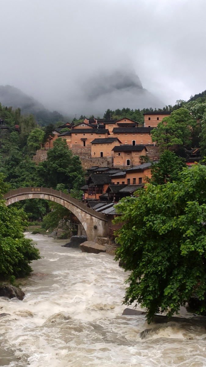 江西上饶望仙谷隐于灵山山脉之中拍摄于21年5月11日