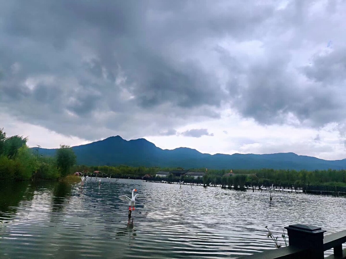 松山湖里哪好玩的地方,武汉松山湖休闲度假村开始营业了