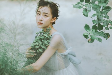 001
