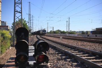 2687402