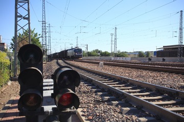 2687403