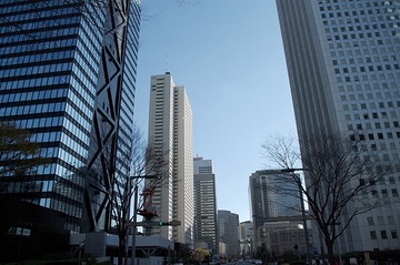 3056583
