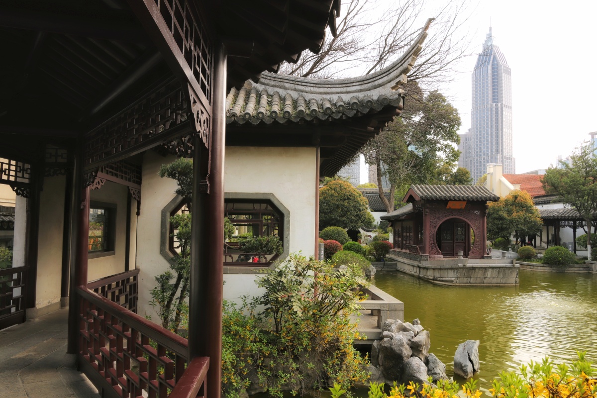 南京民国总统府东花园一角