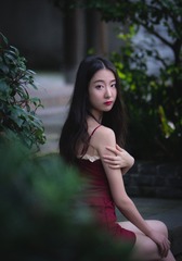 7825