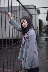 001