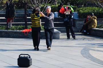 99CF5973-D285-483D-A79F-047D4506EE99/L0/001