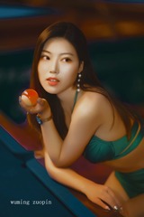 952882