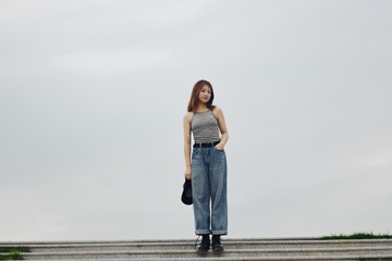 001