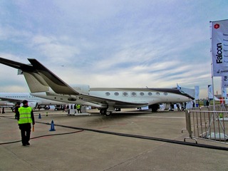 654733