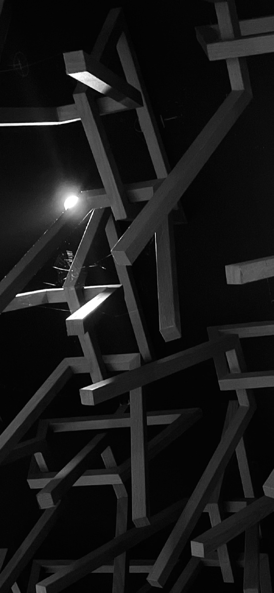 今天的心情是灰色冷色