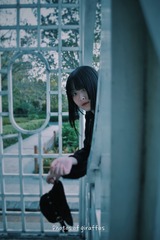 001