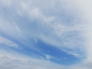 1421763