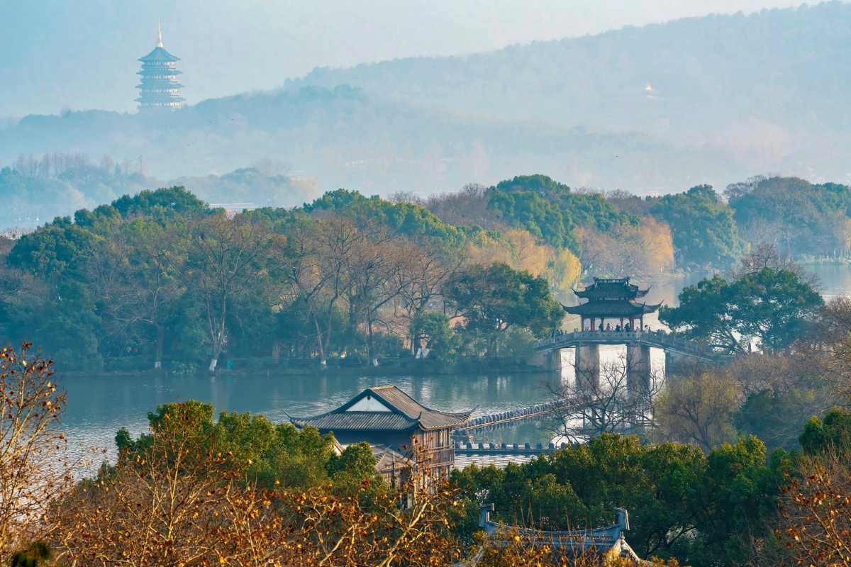 玉带晴虹西湖冬景雷峰塔