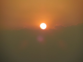 1613001