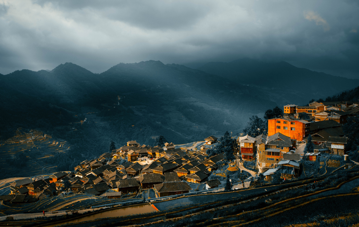 加榜加车村的早晨