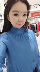 1403773
