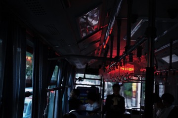 470944