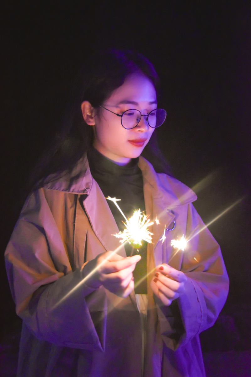 仙女棒拍照9292仙女棒配仙女 - 拾光写真 - 图虫