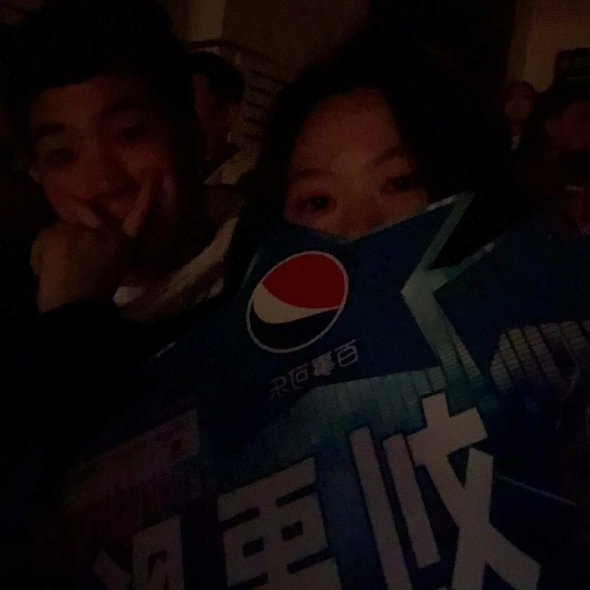 吃卫龙辣条上火不